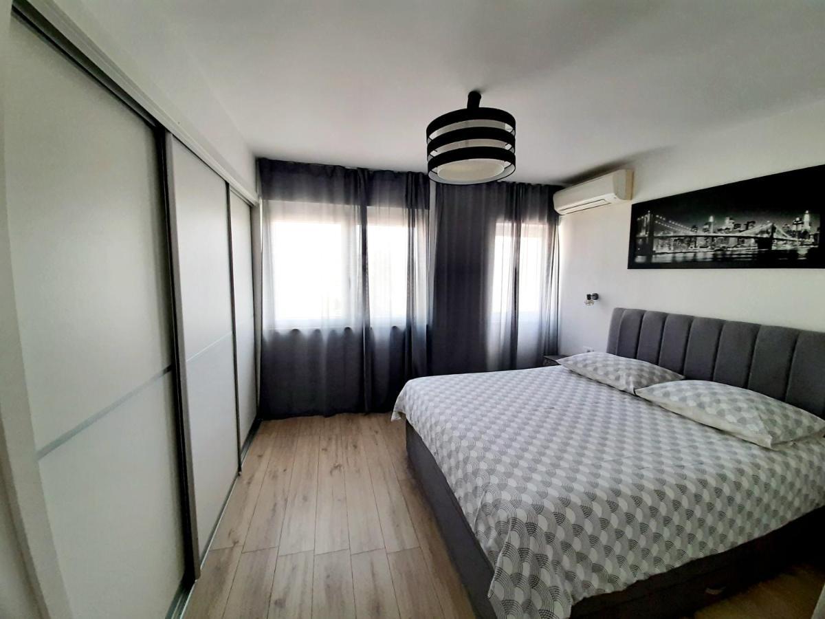 Apartment Providenca Zadar Bagian luar foto