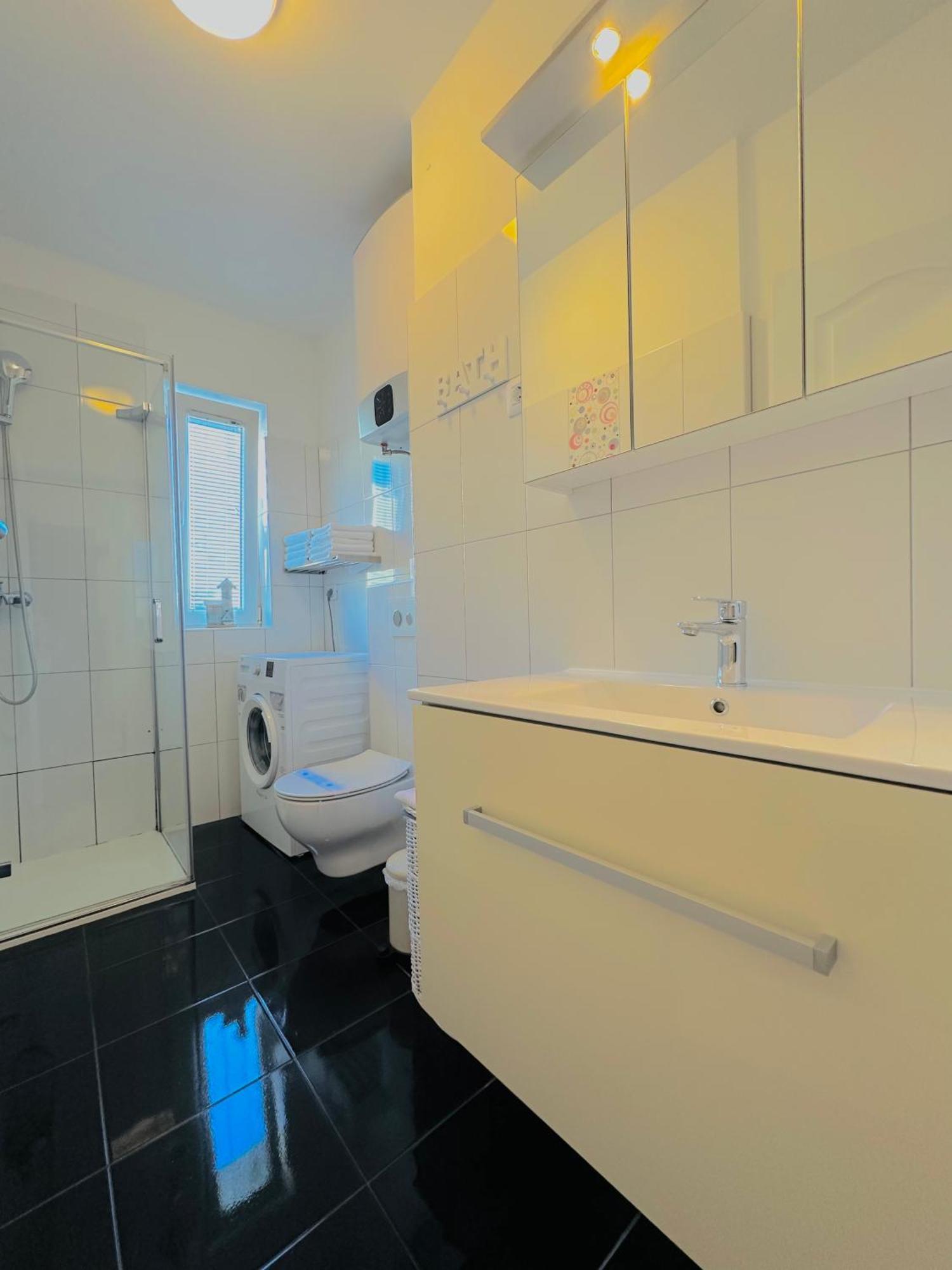 Apartment Providenca Zadar Bagian luar foto